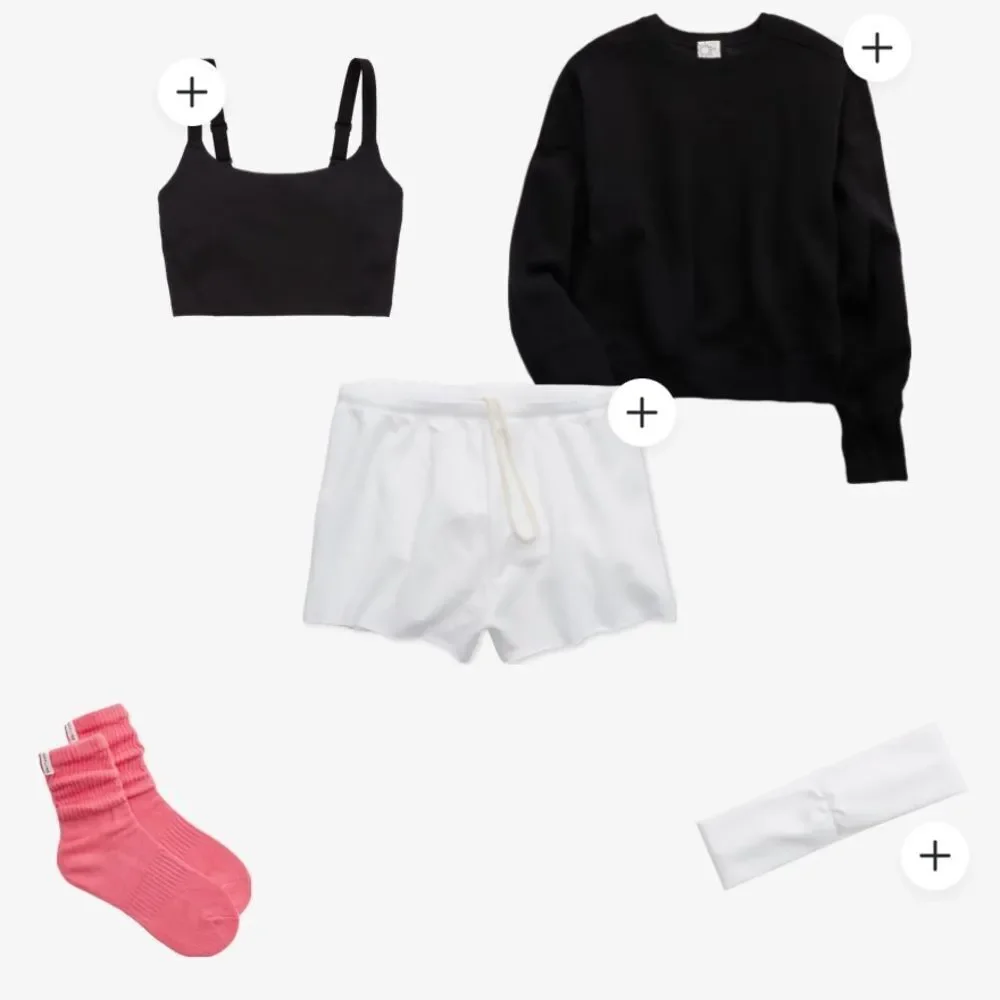 OFFLINE Playful Pink Short Scrunch Tab Logo Cotton Socks